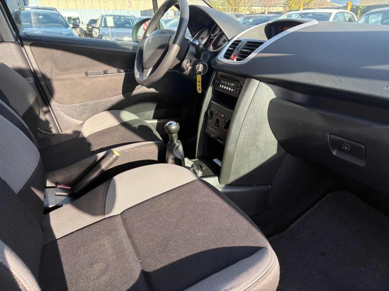 PEUGEOT 207 SW 1.6 HDi 90 TRENDY