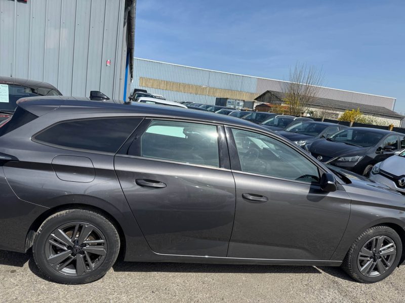 PEUGEOT 308 1.5 HDi 130ch Active Pack EAT8