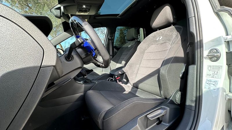 VOLKSWAGEN GOLF 2017