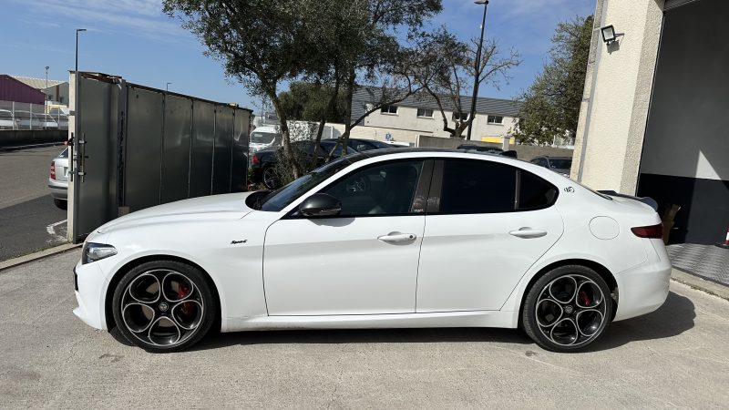 ALFA ROMEO GIULIA 2021