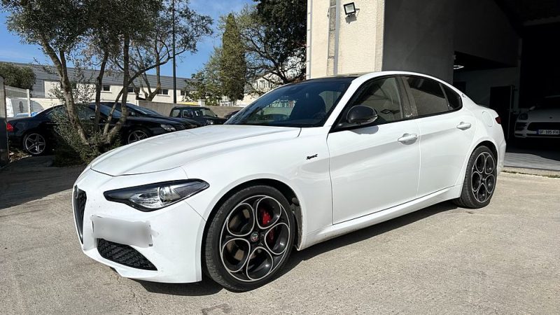 ALFA ROMEO GIULIA 2021