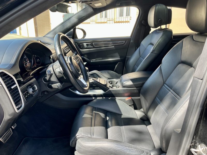 Porsche Cayenne Turbo Coupé 550 ch - 2019