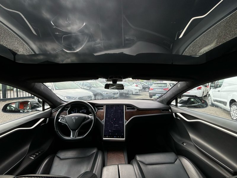 TESLA MODEL S 2017