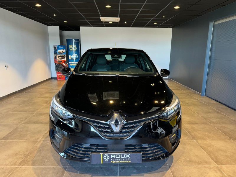 RENAULT CLIO 2021