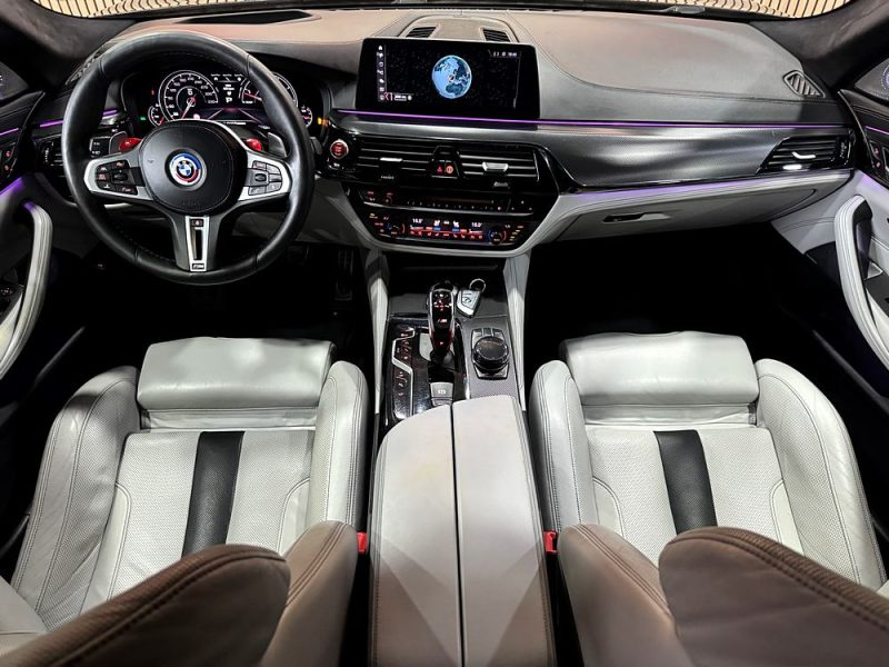 BMW M5 Compétition  4.4 V8 600ch 2018