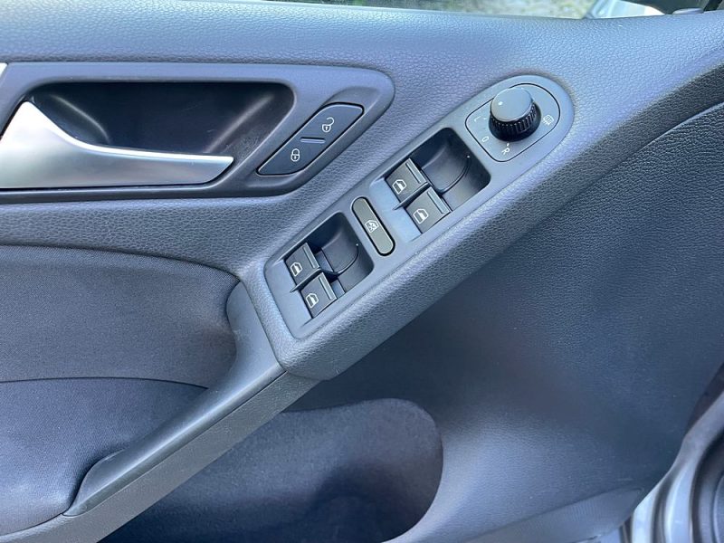 VOLKSWAGEN GOLF GARANTIE 12 MOIS 2010