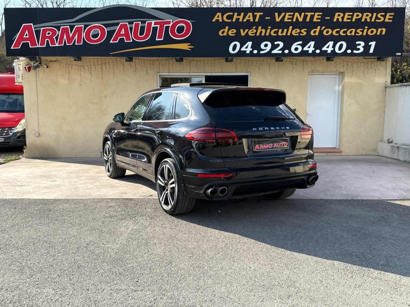 PORSCHE CAYENNE  2016