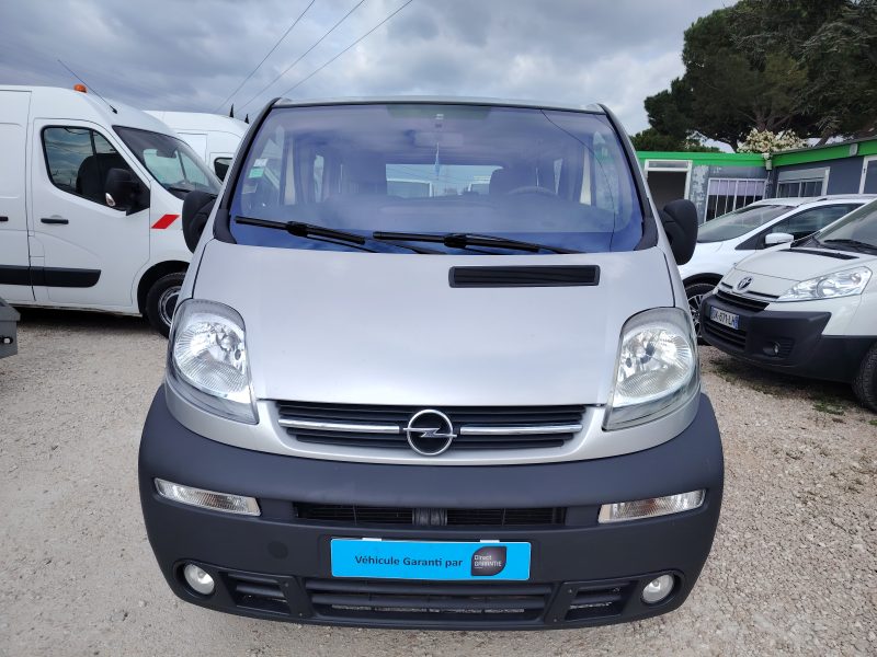 OPEL VIVARO 2004