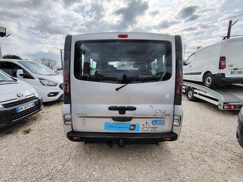 OPEL VIVARO 2004