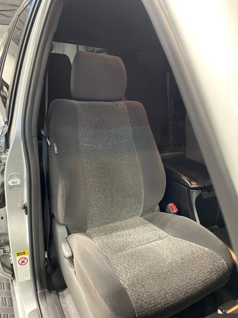 TOYOTA Land Cruiser  2009