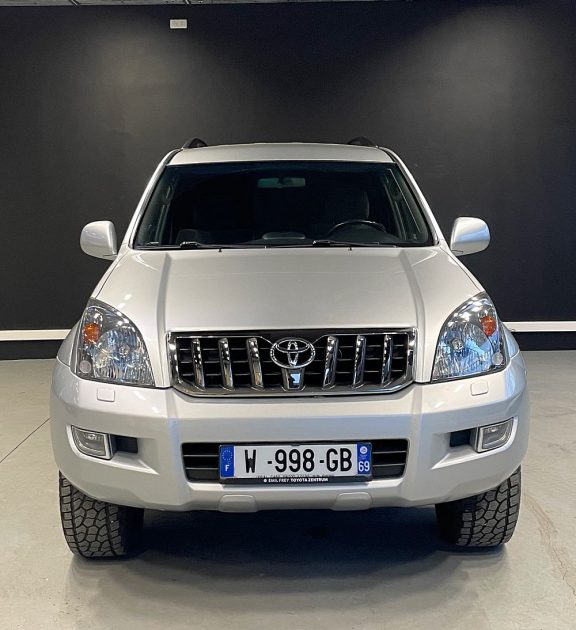 TOYOTA Land Cruiser  2009