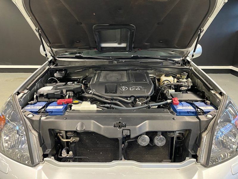 TOYOTA Land Cruiser  2009