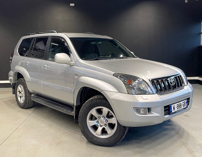 TOYOTA Land Cruiser  2009