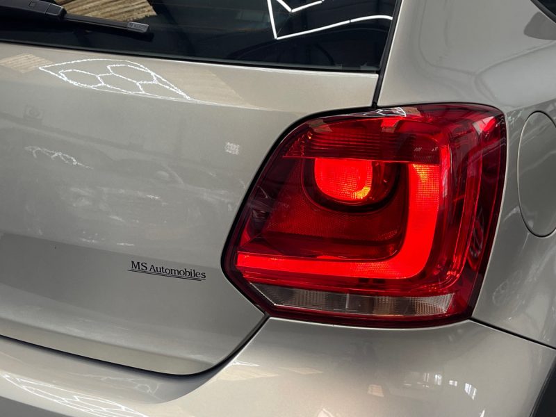 VOLKSWAGEN POLO 2013