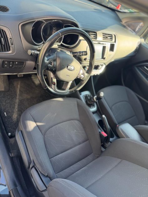 KIA RIO 1.4l Crdi 130cv