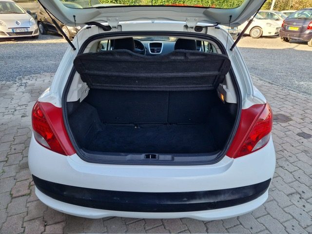 PEUGEOT 207 1.4L HDI 70Cv *ACTIVE* / GARANTIE&REVISEE