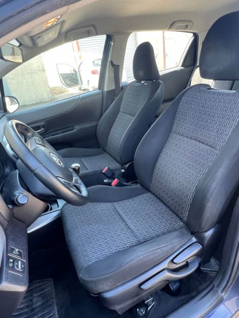TOYOTA YARIS 2013