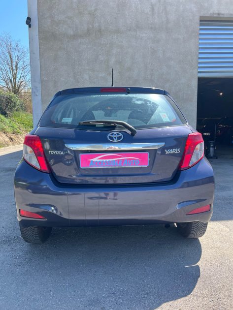 TOYOTA YARIS 2013