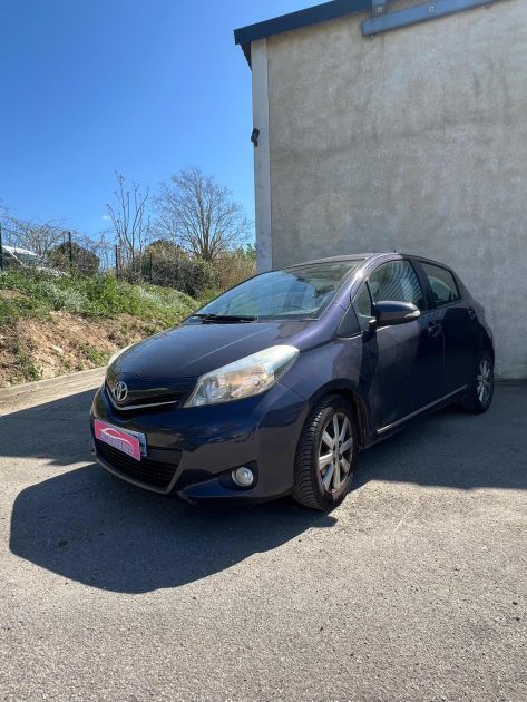 TOYOTA YARIS 2013
