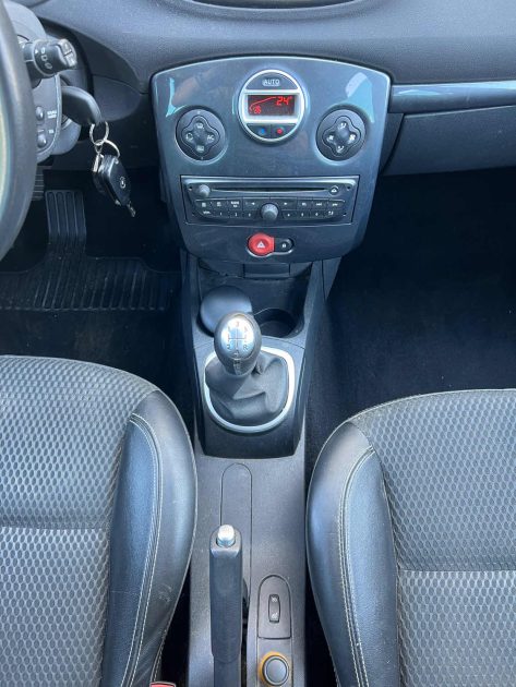 RENAULT CLIO 2009