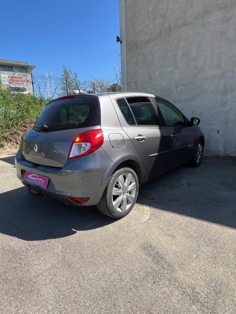 RENAULT CLIO 2009