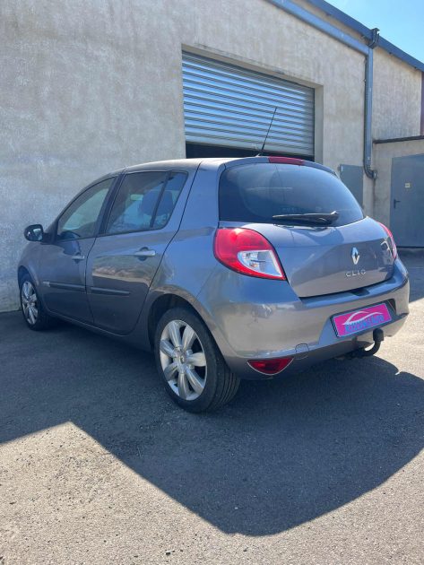 RENAULT CLIO 2009