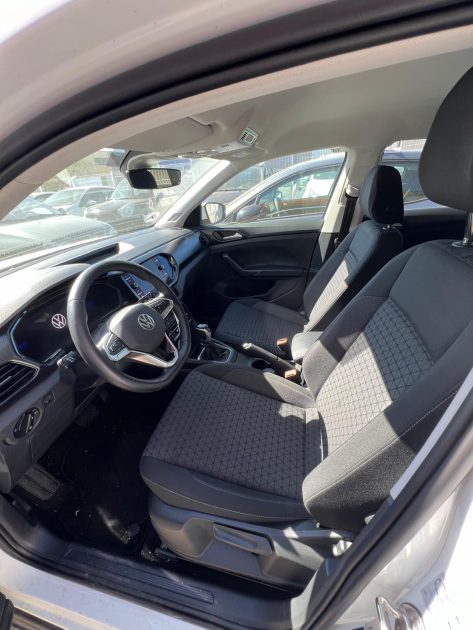 VOLKSWAGEN T-CROSS 2024