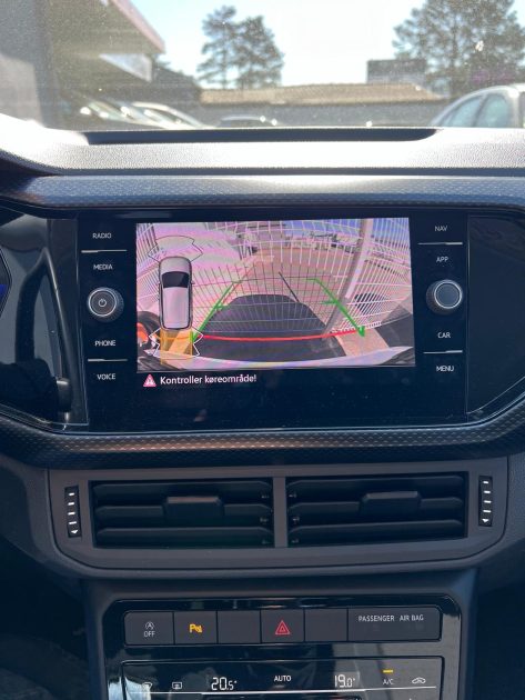 VOLKSWAGEN T-CROSS 2024