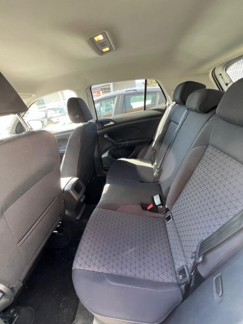 VOLKSWAGEN T-CROSS 2024