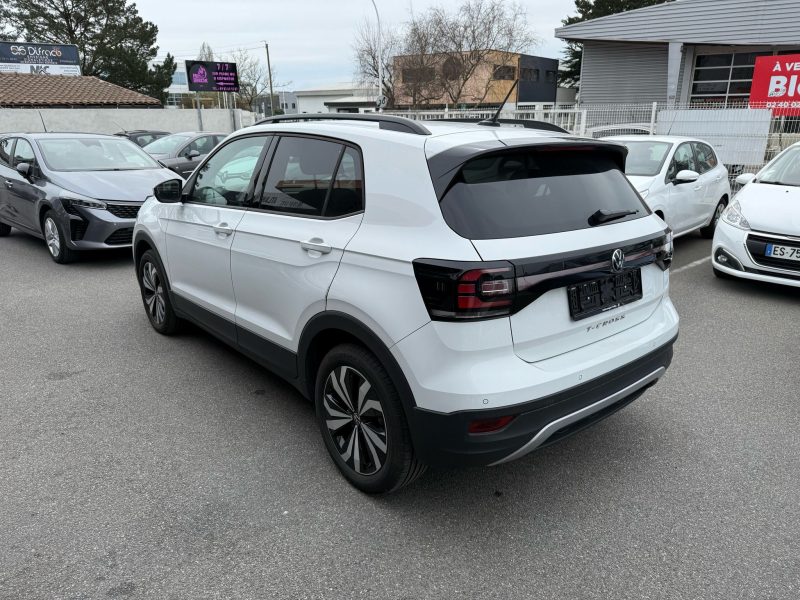 VOLKSWAGEN T-CROSS 2024