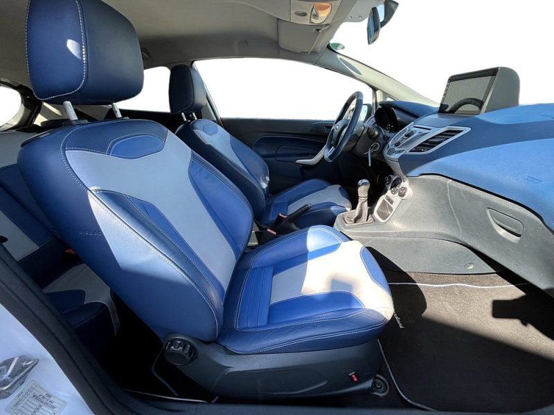 Ford Fiesta 1.6i 120ch Sport 