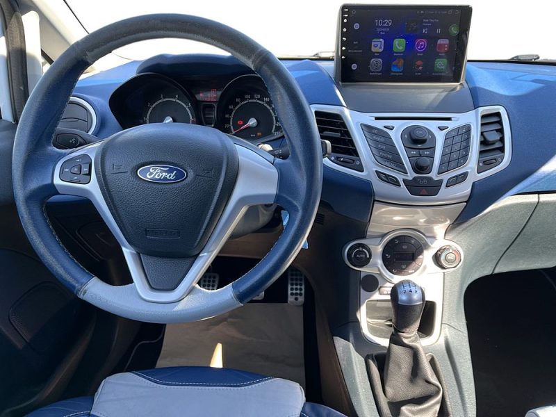 Ford Fiesta 1.6i 120ch Sport 