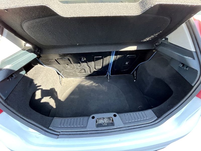 Ford Fiesta 1.6i 120ch Sport 