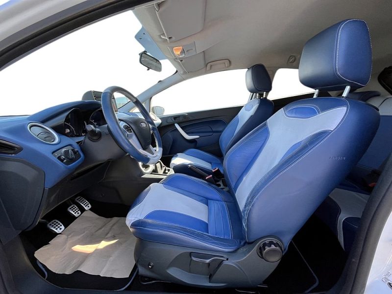 Ford Fiesta 1.6i 120ch Sport 