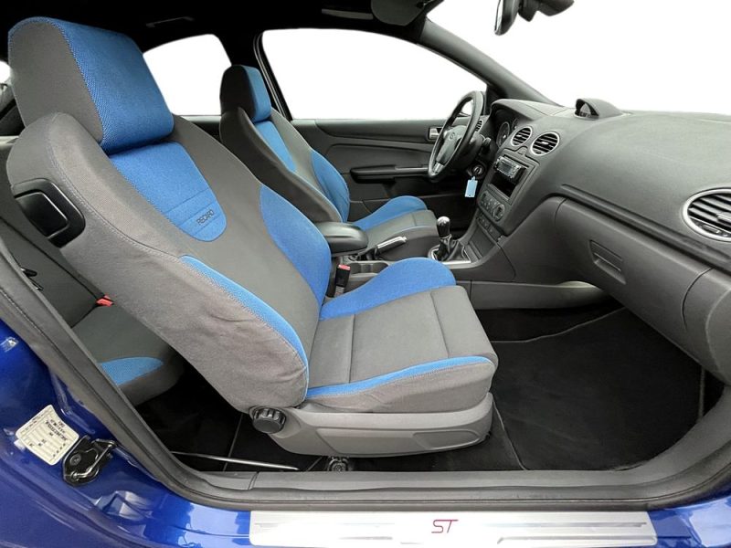 Ford Focus ST 2.5i 225ch Coupe 