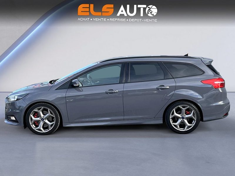 Ford Focus Tournier ST 2.0i 250ch