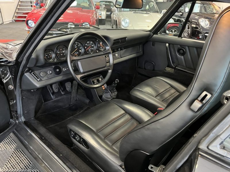 PORSCHE 930 TURBO 1984