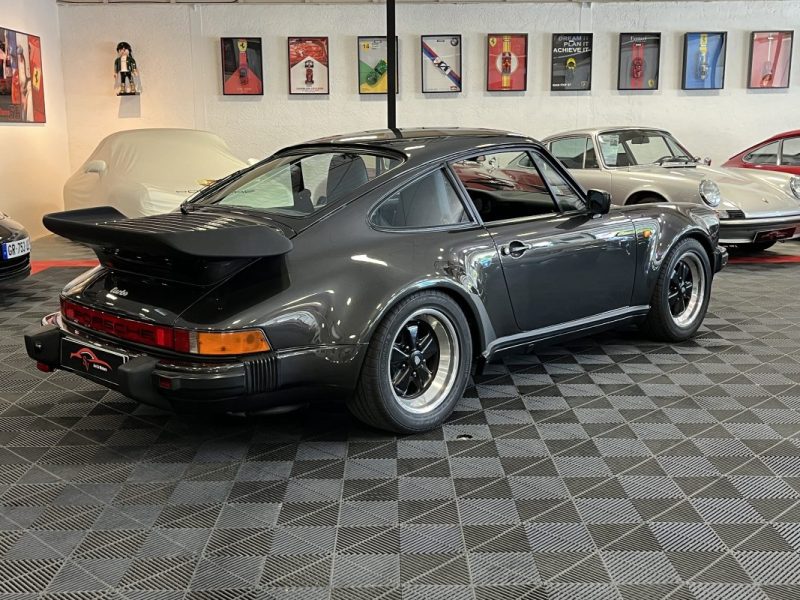 PORSCHE 930 TURBO 1984