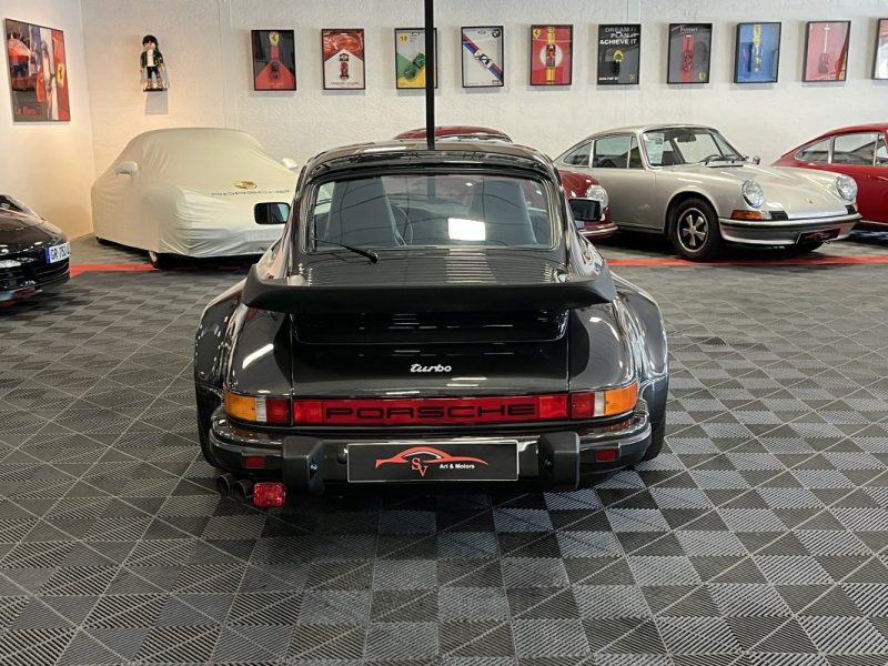 PORSCHE 930 TURBO 1984