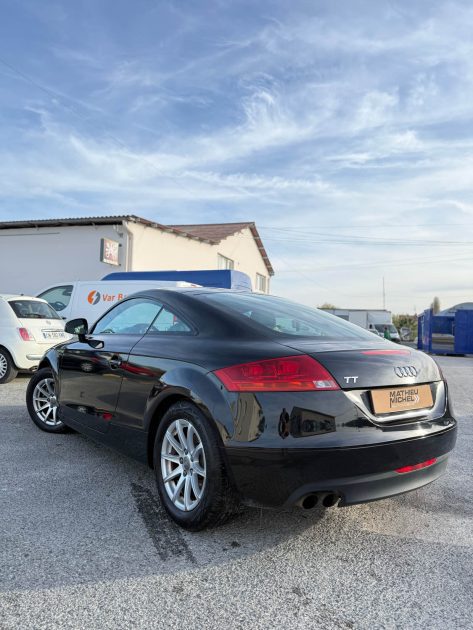 AUDI TT 2.0 TFSI 200