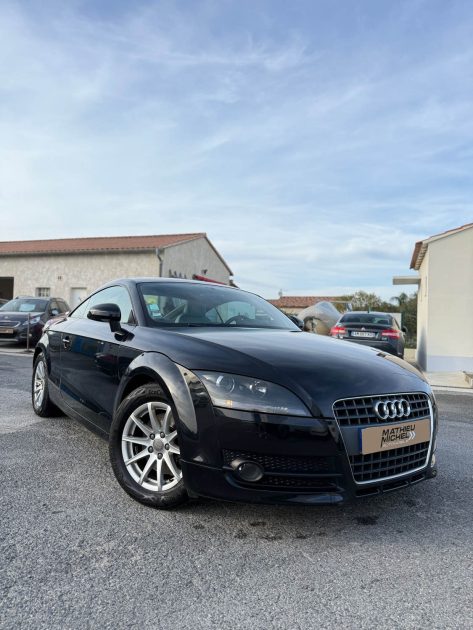 AUDI TT 2.0 TFSI 200