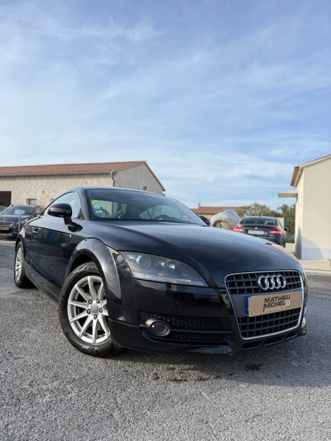 AUDI TT 2.0 TFSI 200