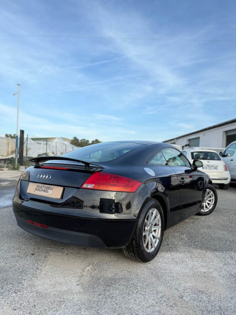AUDI TT 2.0 TFSI 200
