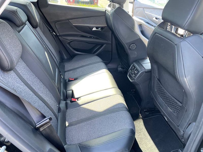 PEUGEOT 3008 - DISTRIBUTION FAITE - GARANTIE