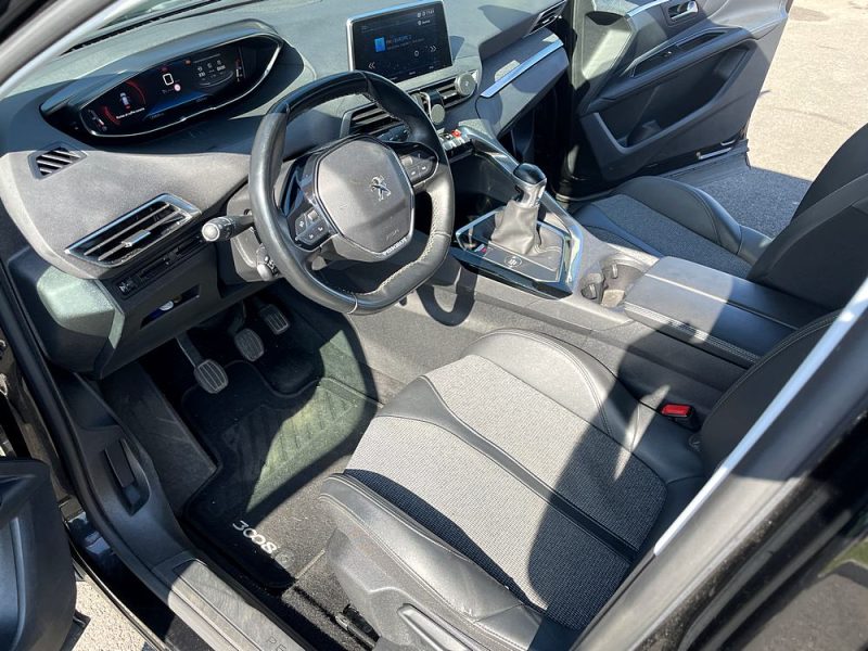 PEUGEOT 3008 - DISTRIBUTION FAITE - GARANTIE