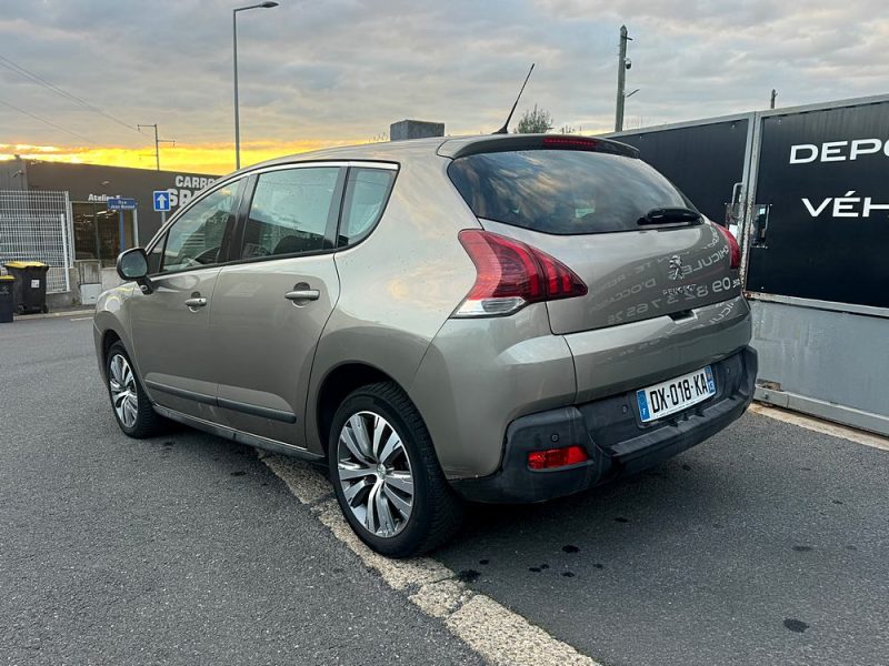 PEUGEOT 3008 2015