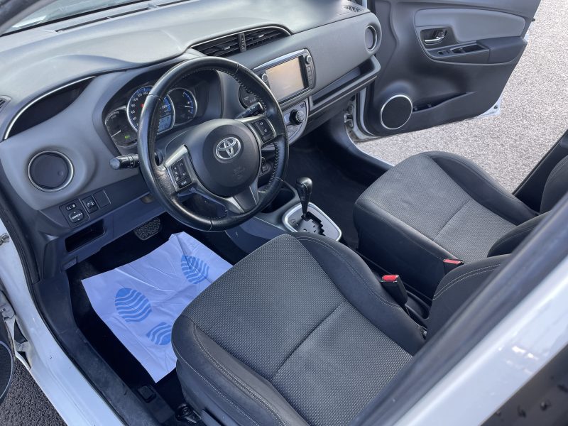 TOYOTA YARIS HYBRID 2014 