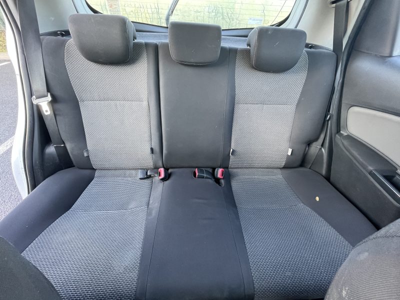 TOYOTA YARIS HYBRID 2014 