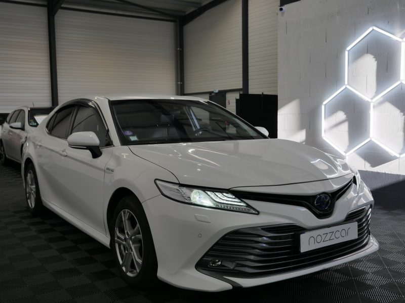 TOYOTA CAMRY 2021