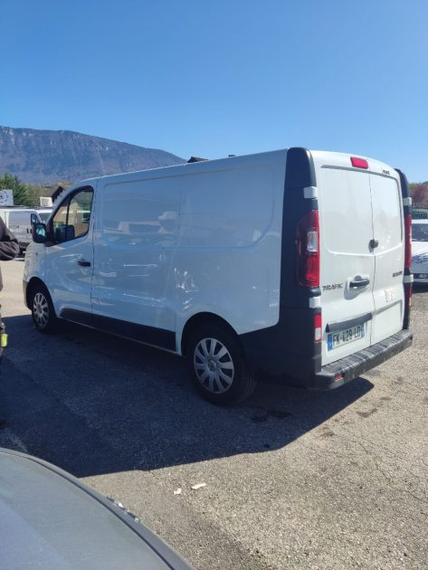 RENAULT TRAFIC 2019
